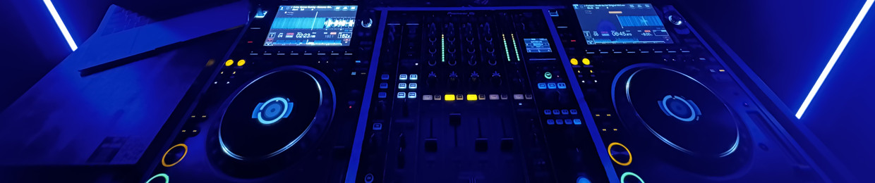 Semih Atakan (DJ Semtex)