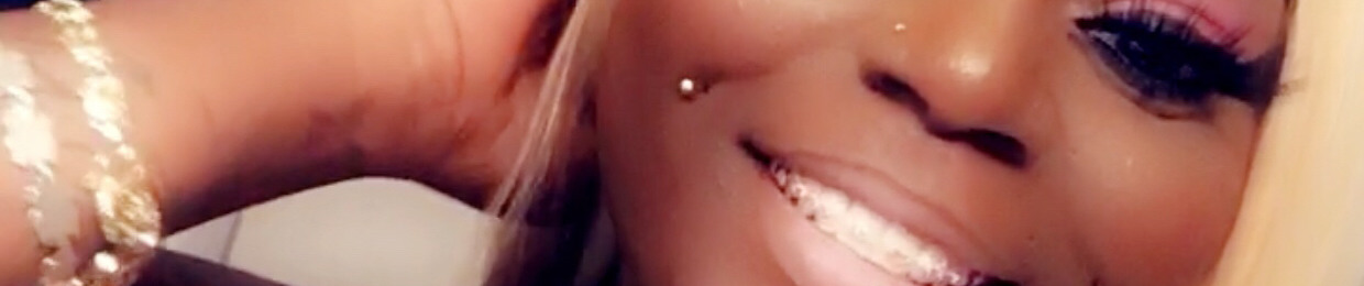 Blk Gurl/Gold Mouf Misses