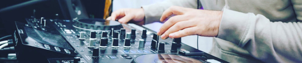 DJ Chris J