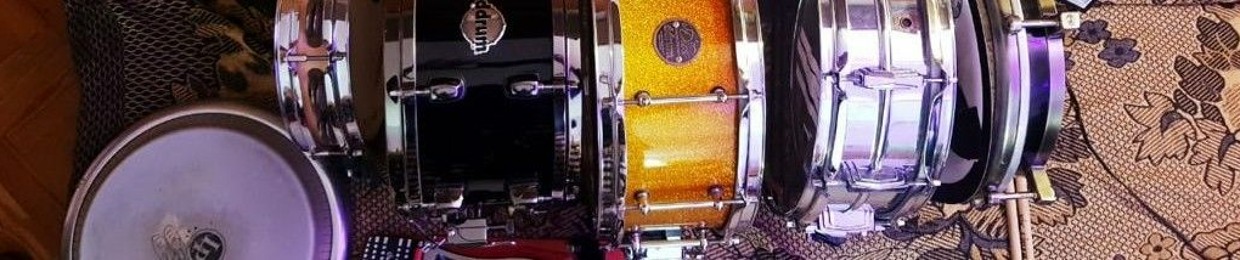 Manu Drums.  ( Emanuel Romero)