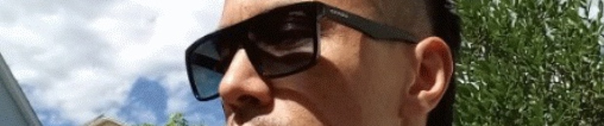 HOLLYWOOD PETE