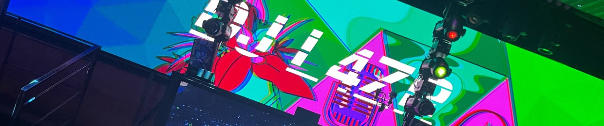 DJ L4ZR