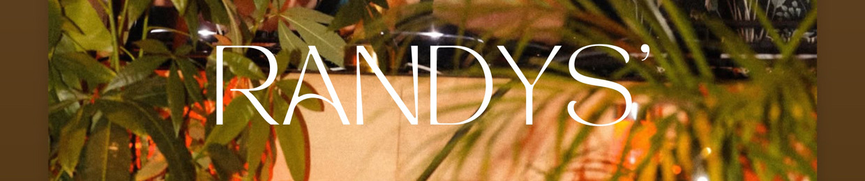 • Randys´ •