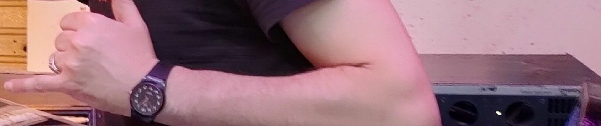 عادل المعازي