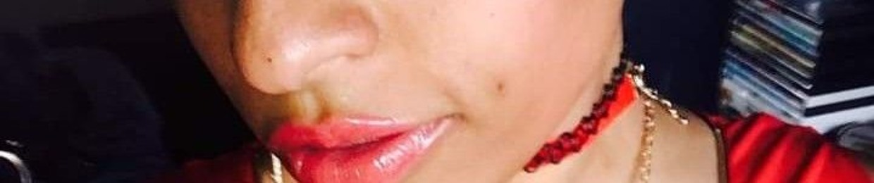 Kamolly Butler (YELLA)