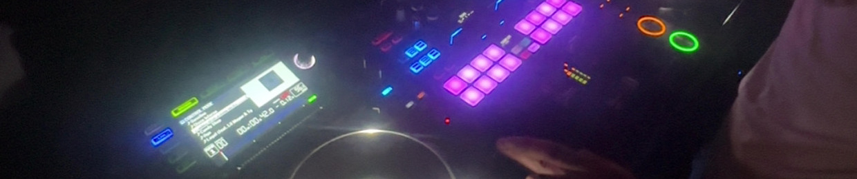 DJ-MNCLR