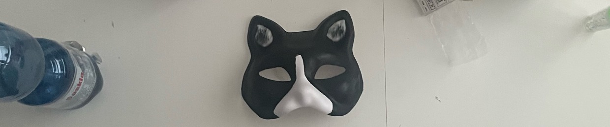EeveeNinja 🦊[☁️🛏️🦊🌈🎧]