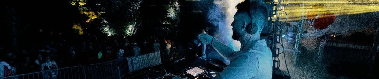 DEEJAY SAï