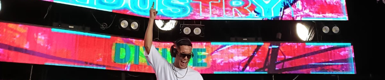 DIVINE  DJ