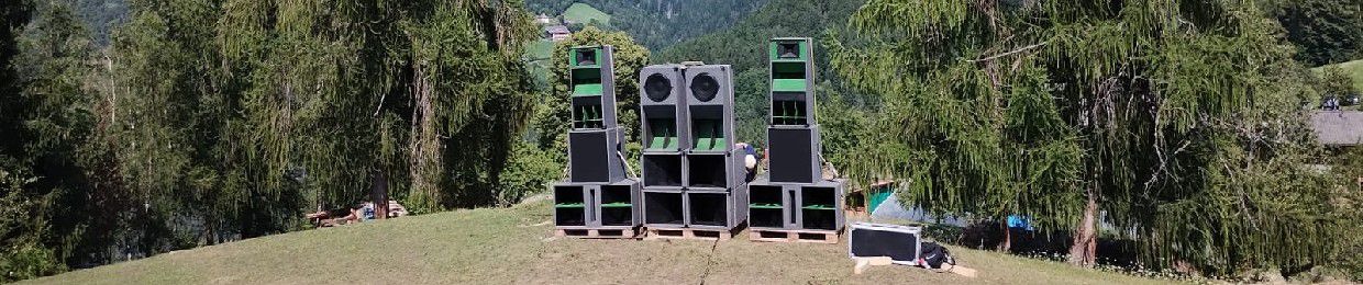 Mikey Täk COBRA SOUND